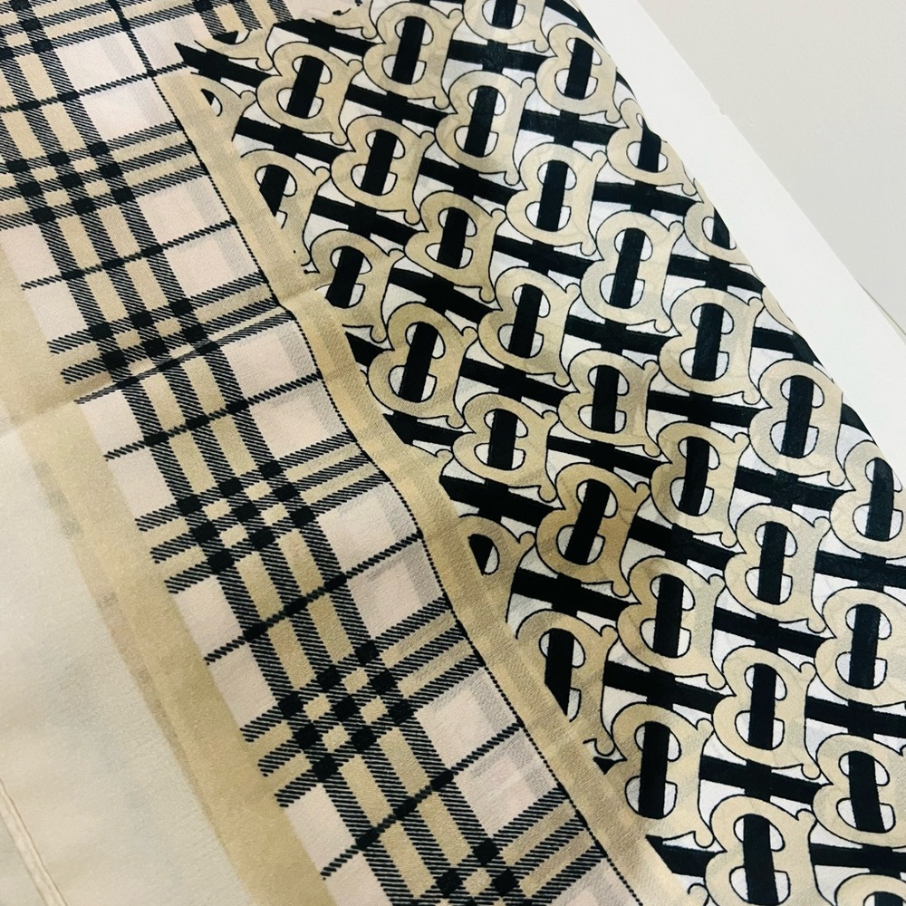Stylish Scarf